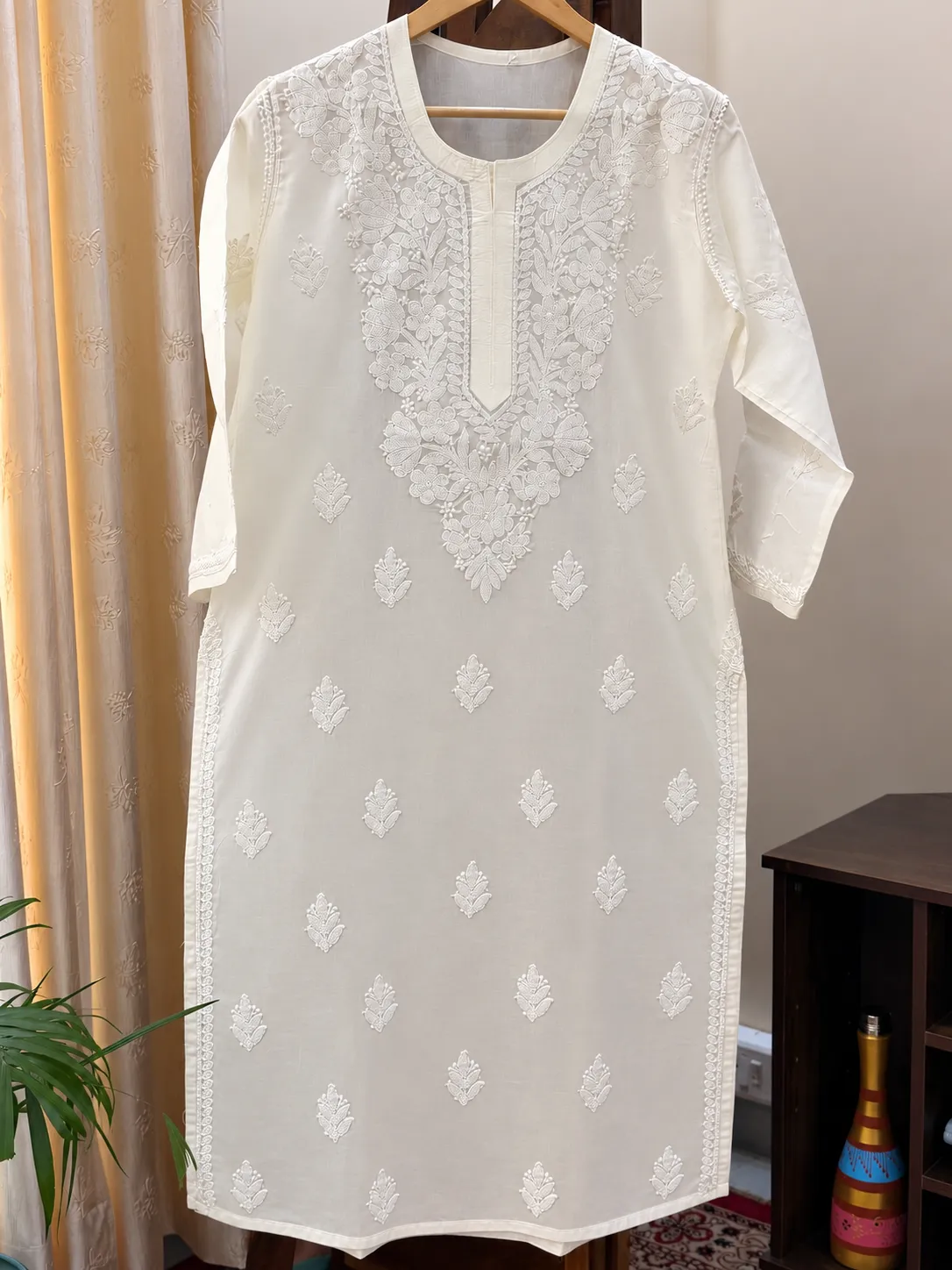 501 | Off White Cotton Chikankari Stitched Kurta